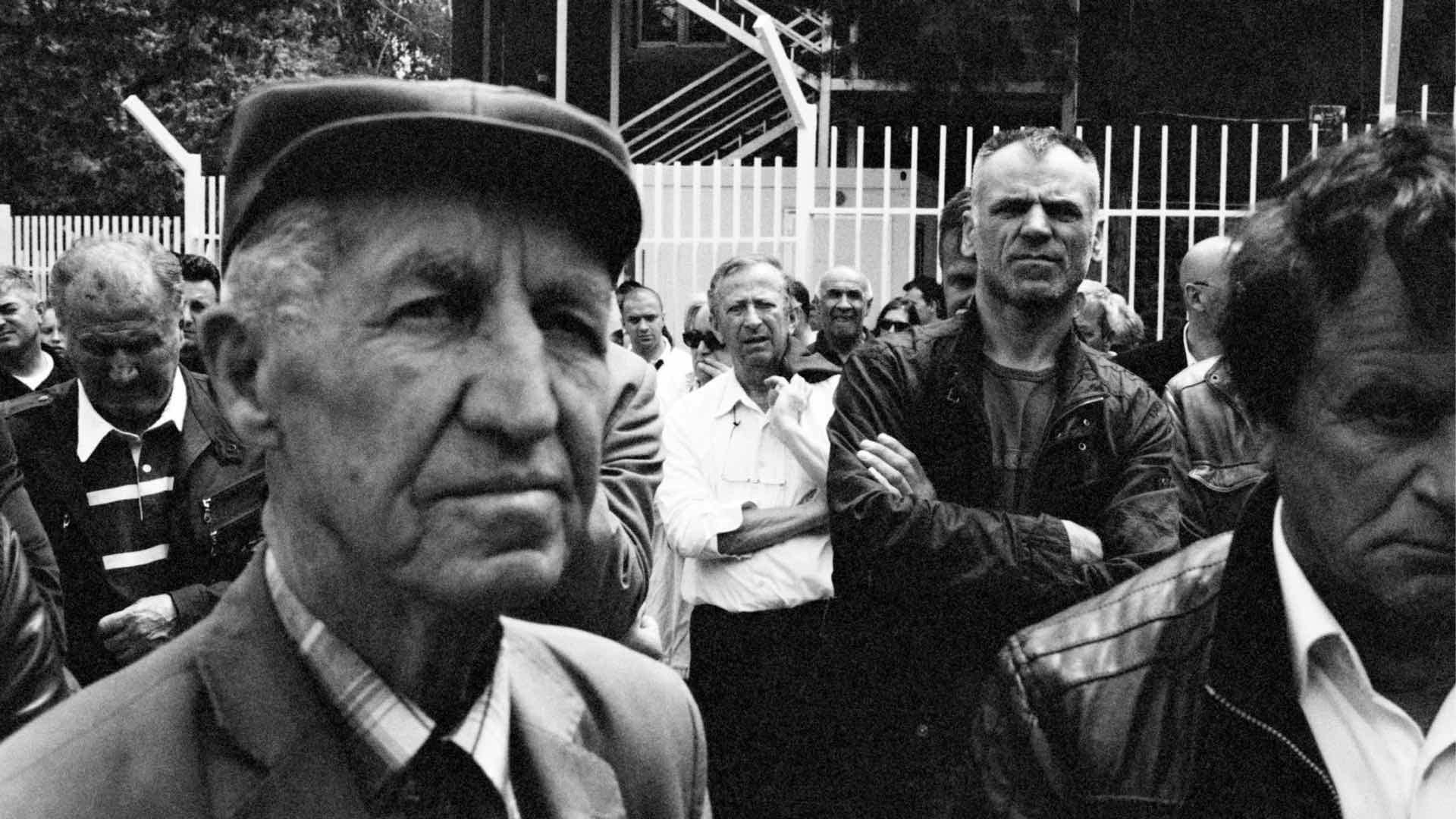 FSFTP- Willem Poelstra – Men Preveso valley forhanna-srebrenica-11 voices- fotodok kamp vught